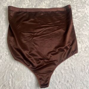 Skims Womens Brown High-Waisted Shape Briefs Size 3X NWOT